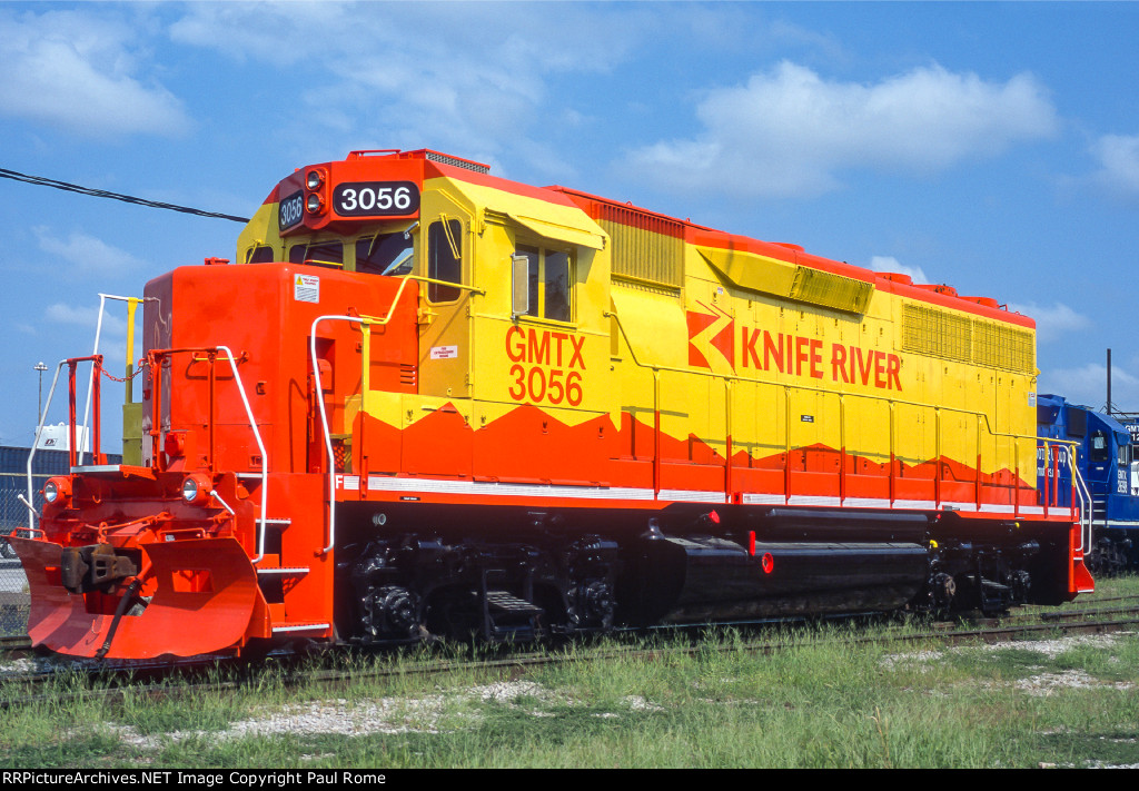 GMTX 3056, EMD GP40N-3 fresh rebuild-repaint at Midwest Locomotive 